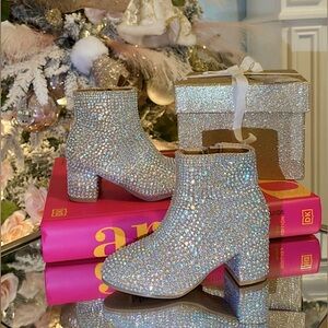 Link kid rhinestone booties